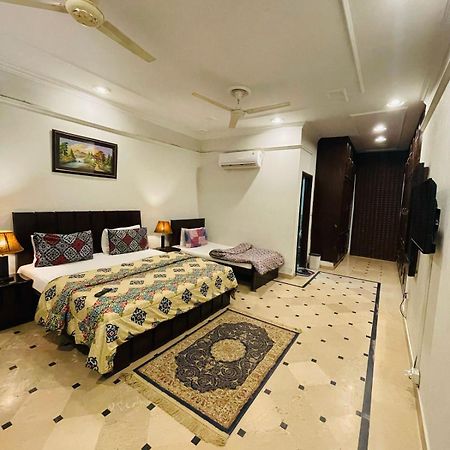 Mulberry Residence Luxury Rooms อิสลามาบัด ภายนอก รูปภาพ