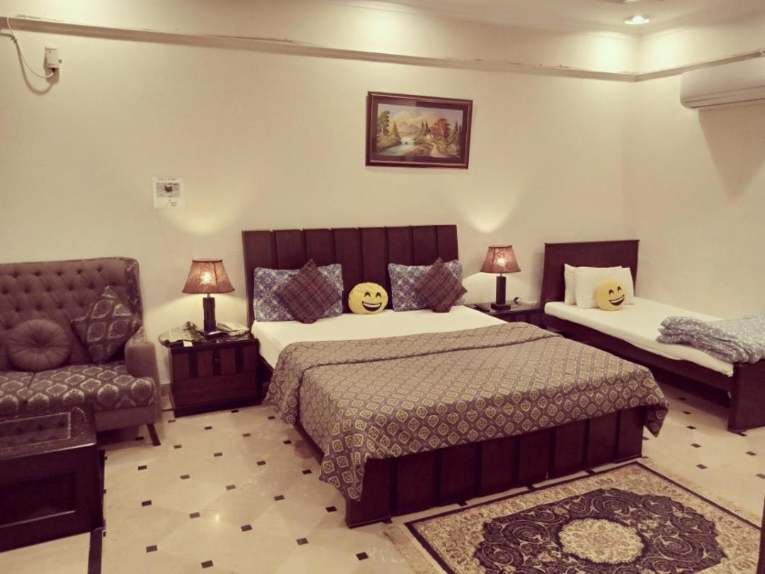 Mulberry Residence Luxury Rooms อิสลามาบัด ภายนอก รูปภาพ