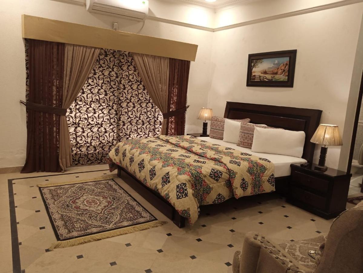 Mulberry Residence Luxury Rooms อิสลามาบัด ภายนอก รูปภาพ