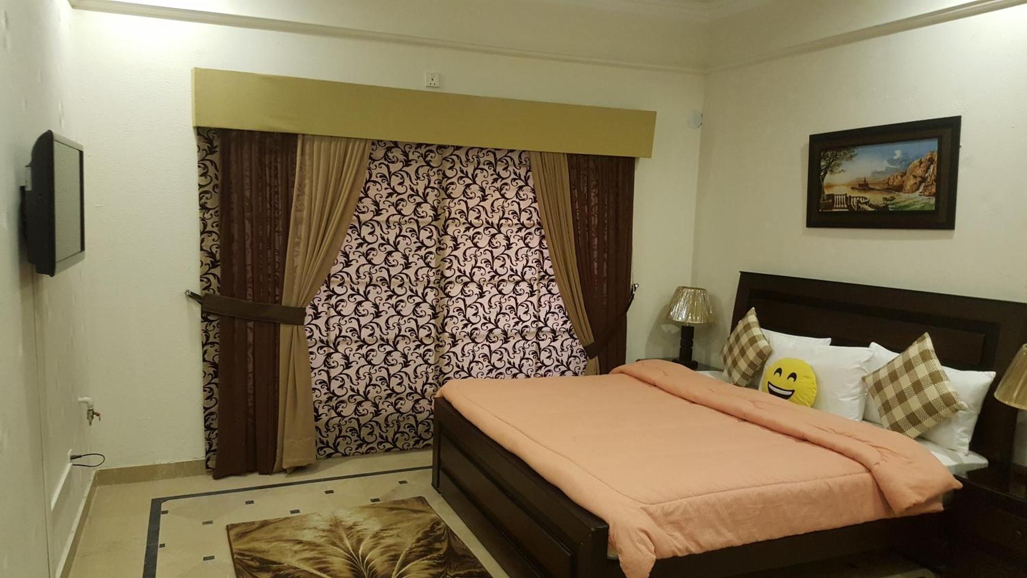 Mulberry Residence Luxury Rooms อิสลามาบัด ภายนอก รูปภาพ