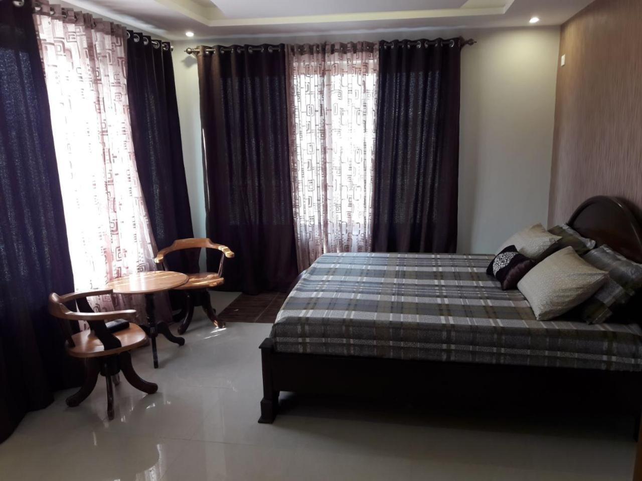 Mulberry Residence Luxury Rooms อิสลามาบัด ภายนอก รูปภาพ