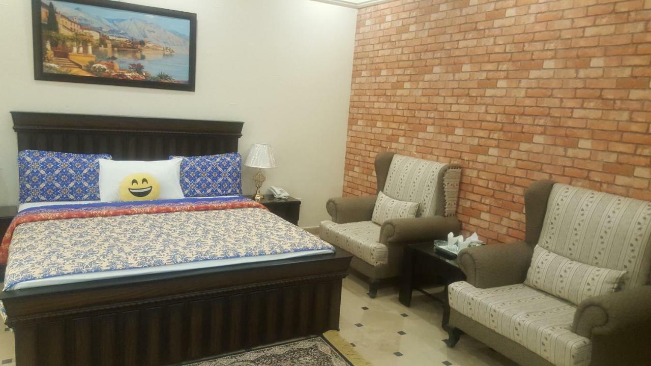 Mulberry Residence Luxury Rooms อิสลามาบัด ภายนอก รูปภาพ